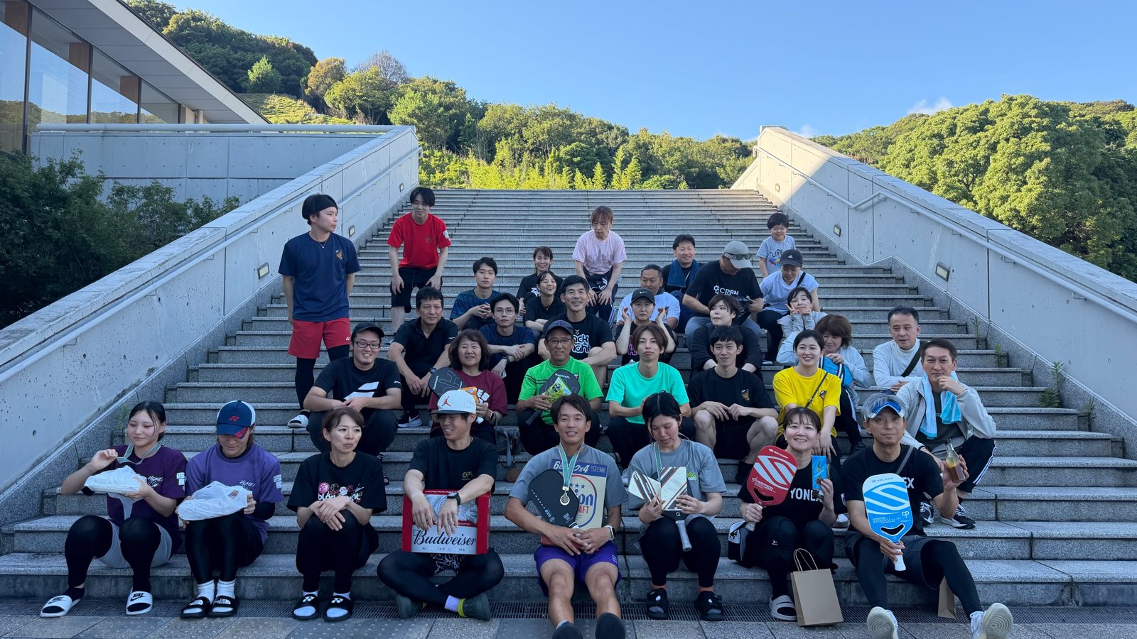 過去のRNB大会 参加者みんなで集合写真